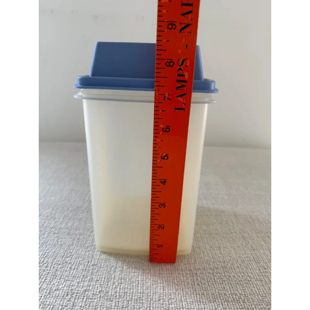 Vintage Tupperware Pickle Veggie Keeper 1560 Blue Lid Pick A Deli Large Complete